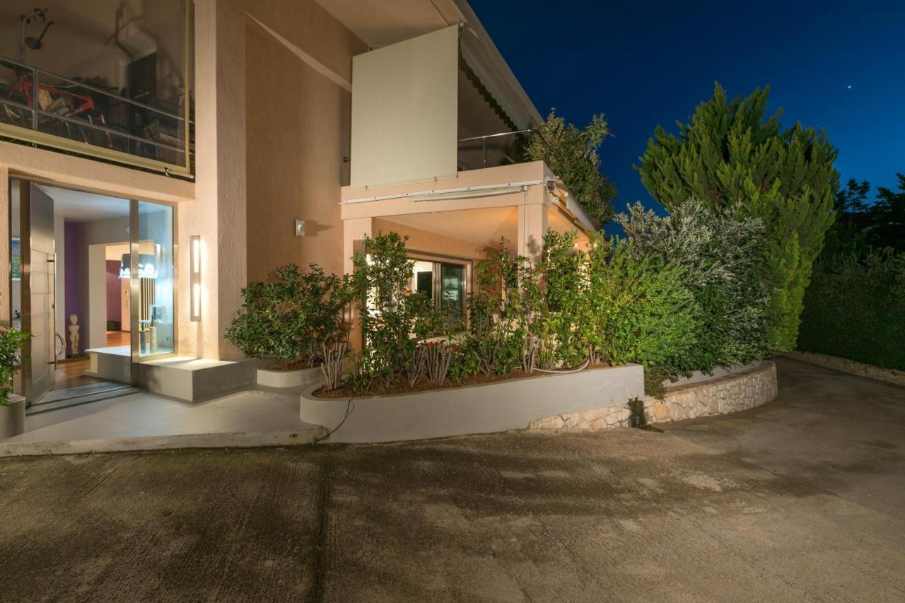 Luxurious Villa Philoxenia لاغونيسي المظهر الخارجي الصورة