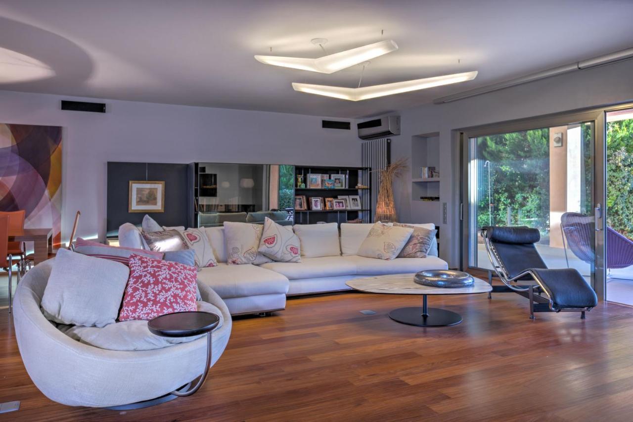 Luxurious Villa Philoxenia لاغونيسي المظهر الخارجي الصورة